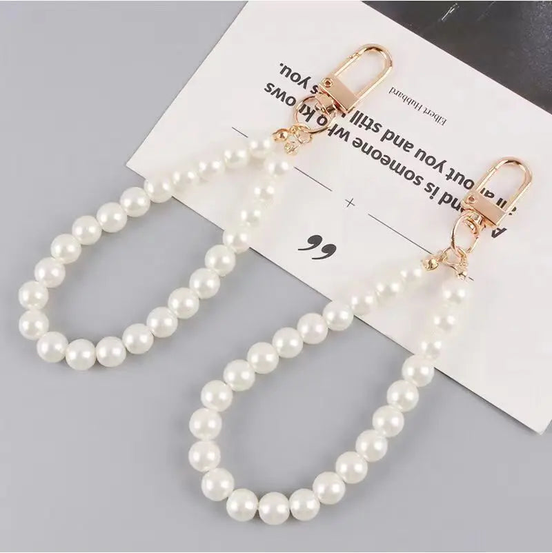 Cute Pearl Keychain for Women Girls Shiny Pearl Bead Shell Phone Bag Backpack Charm Accessory Car Key Key Chain Pendant