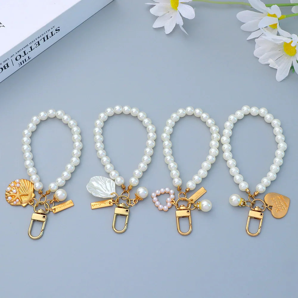 Cute Pearl Keychain for Women Girls Shiny Pearl Bead Shell Phone Bag Backpack Charm Accessory Car Key Key Chain Pendant